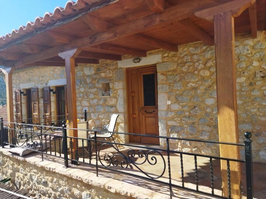 Tsolakis Luxury House Villa Leonidio Exterior photo